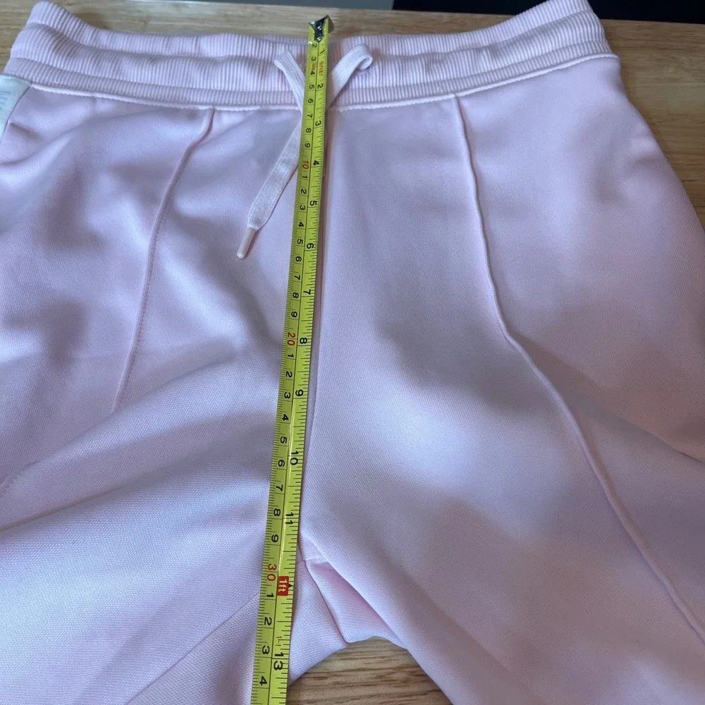 Nike‎ Women Pink Floral Embroidered Swoosh Track Pants XS Cropped Activewear